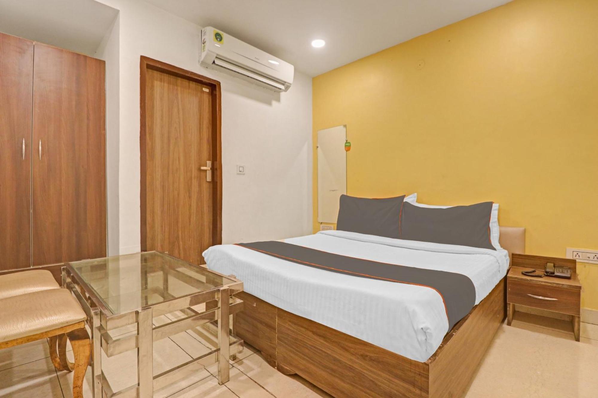 Hotel Collection O Seven Heaven Neu-Delhi Exterior foto